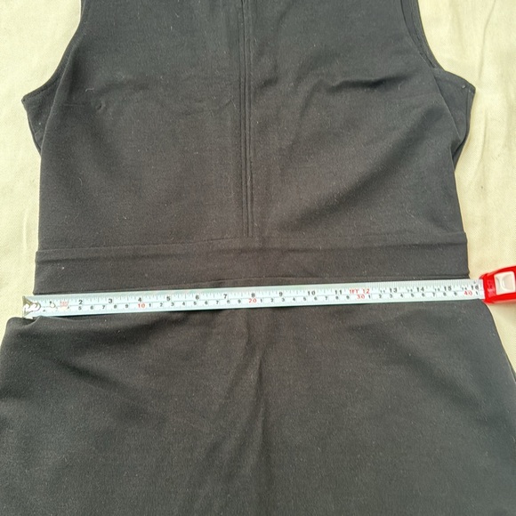 Francois Beauregard perfect LBD, size L & would fit a M too. - Picture 6 of 6